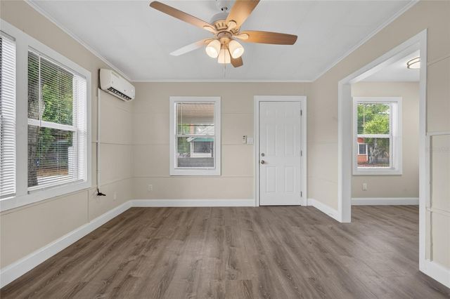 1905 24TH STREET S, St Petersburg, FL 33712