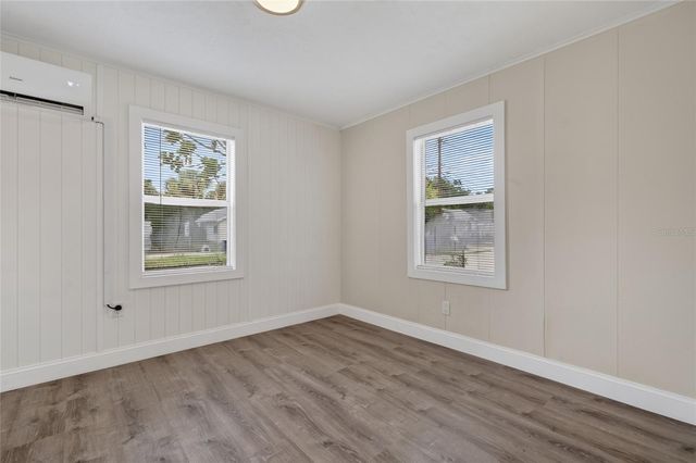 1905 24TH STREET S, St Petersburg, FL 33712