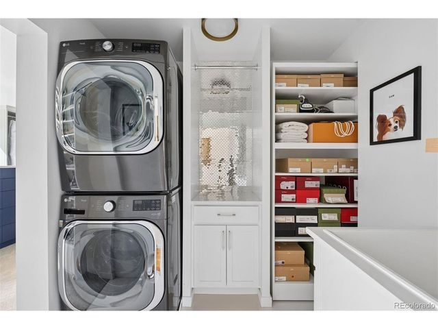 1278 Clermont St, Denver, CO 80220