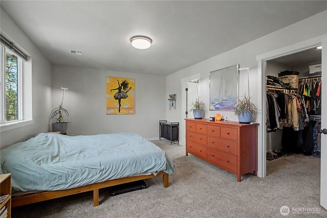 12141 Fairway Drive SW, Olympia, WA 98512