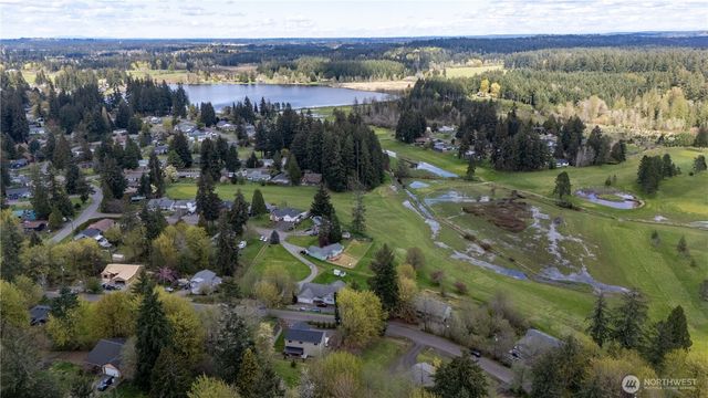 12141 Fairway Drive SW, Olympia, WA 98512