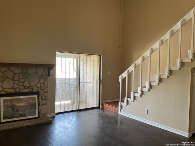 5322 Medical E205, San Antonio, TX 78240