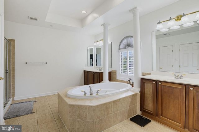 5302 TROTTERS GLEN DR, Upper Marlboro, MD 20772