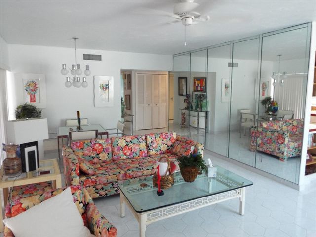 6060 S Falls Circle Drive 225, Lauderhill, FL 33319