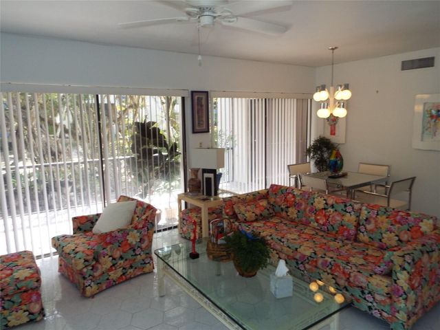 6060 S Falls Circle Drive 225, Lauderhill, FL 33319