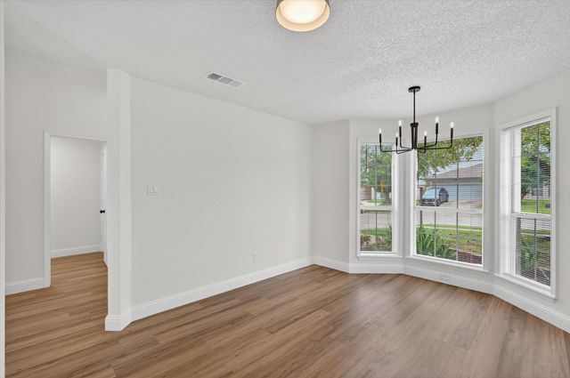 8194 Waterside Trail, Fort Worth, TX 76137