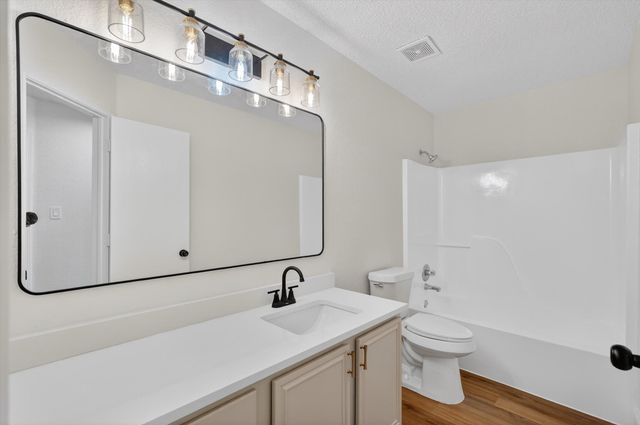 8194 Waterside Trail, Fort Worth, TX 76137