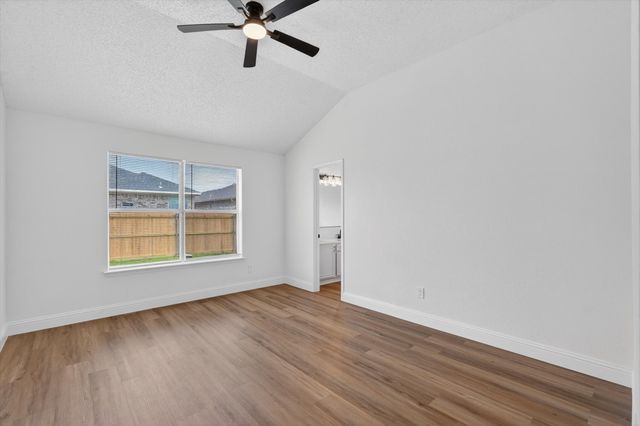 8194 Waterside Trail, Fort Worth, TX 76137