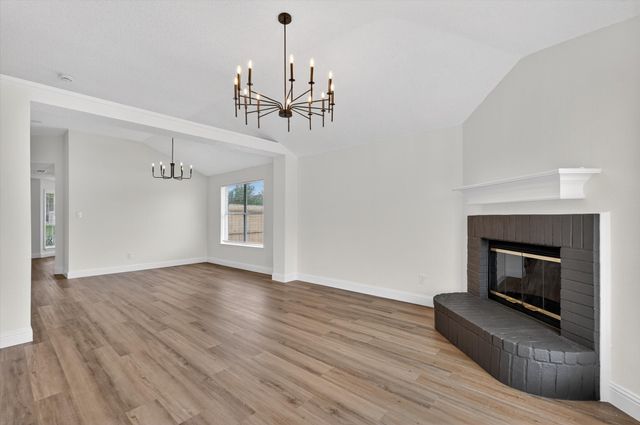 8194 Waterside Trail, Fort Worth, TX 76137