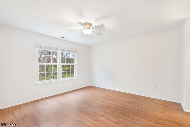 41 Oswestry Way, Franklin Twp., NJ 08873