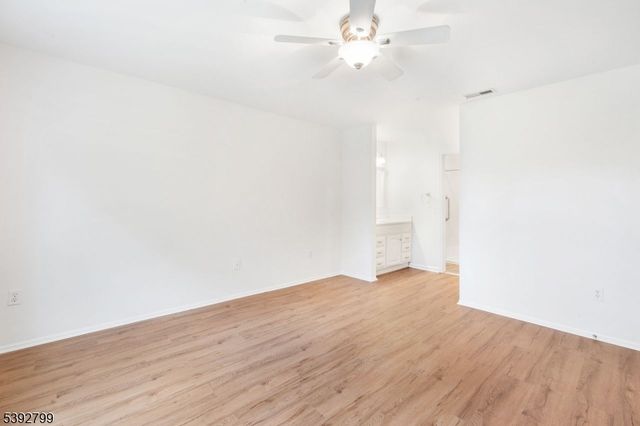 41 Oswestry Way, Franklin Twp., NJ 08873