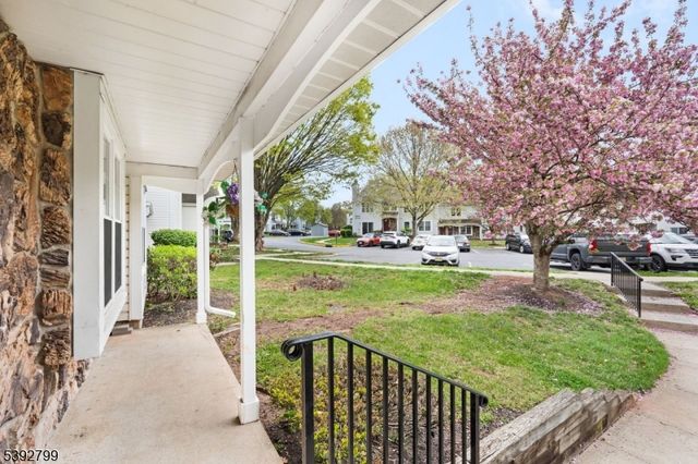 41 Oswestry Way, Franklin Twp., NJ 08873
