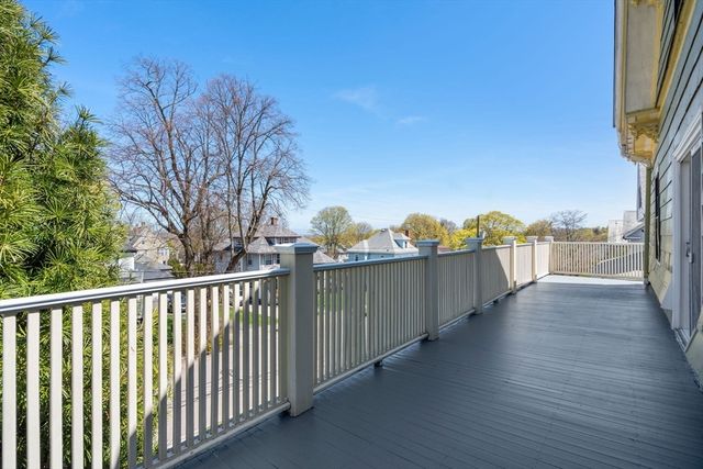 121 Prospect Ave, Quincy, MA 02170