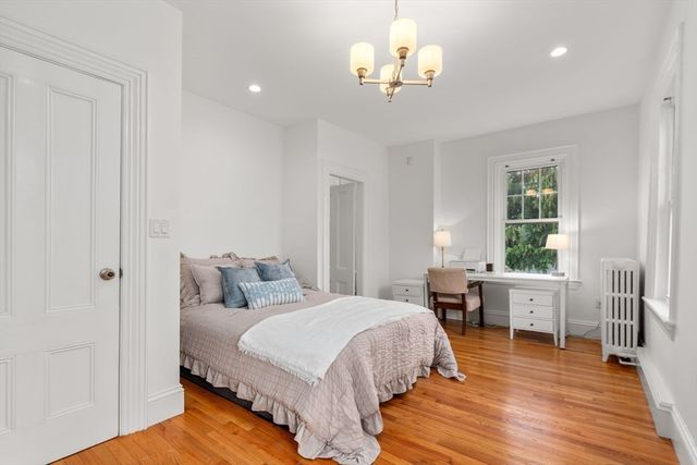 121 Prospect Ave, Quincy, MA 02170