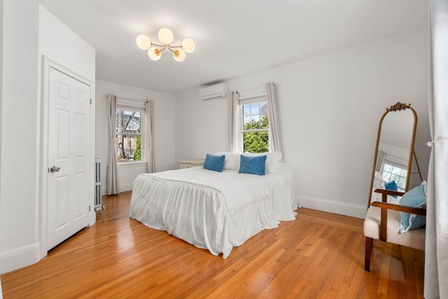 121 Prospect Ave, Quincy, MA 02170