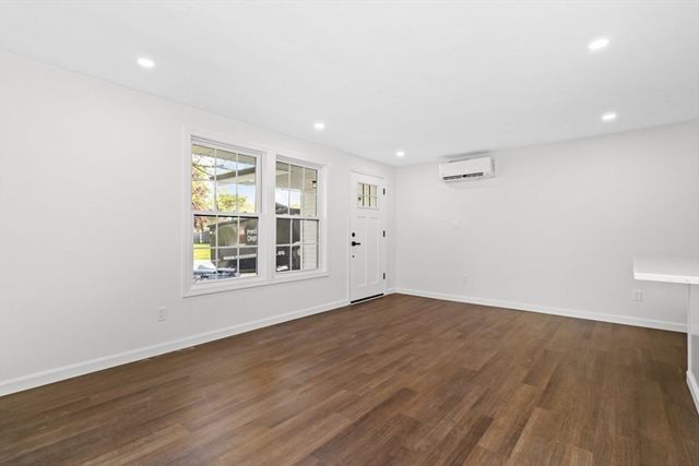 300 Jon Dr, Brockton, MA 02302
