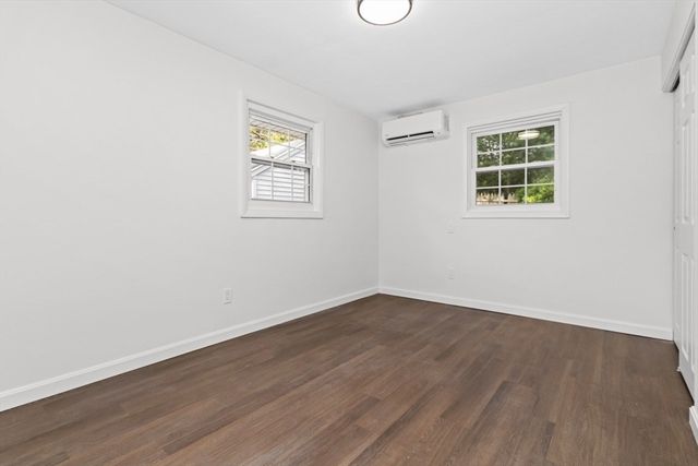 300 Jon Dr, Brockton, MA 02302