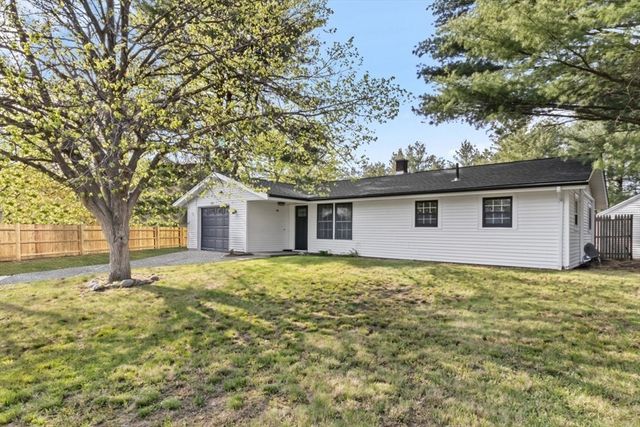 300 Jon Dr, Brockton, MA 02302