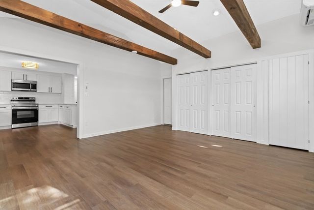 300 Jon Dr, Brockton, MA 02302