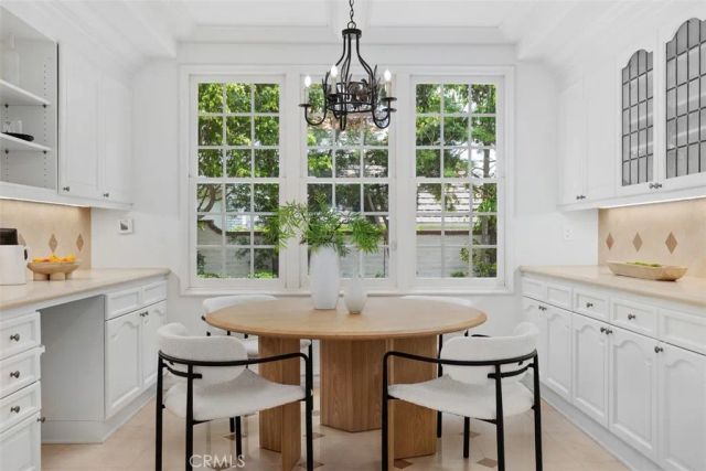 2 Belcourt, Newport Beach, CA 92660