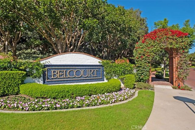2 Belcourt, Newport Beach, CA 92660