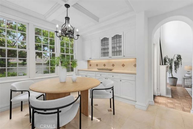 2 Belcourt, Newport Beach, CA 92660