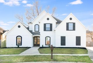 225 Durham Drive, Lafayette, LA 70508