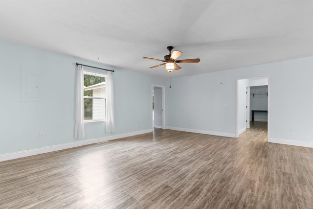 9211 Little Hill Dr., Conway, SC 29527