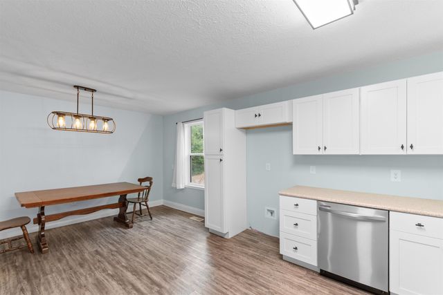 9211 Little Hill Dr., Conway, SC 29527