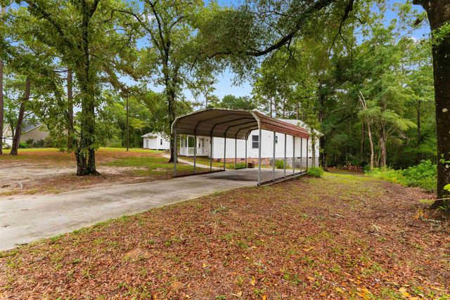 9211 Little Hill Dr., Conway, SC 29527
