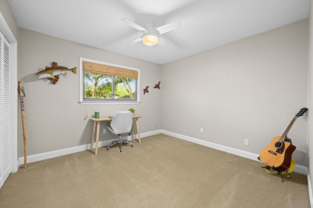 2400 Muirfield CIR, Austin, TX 78747