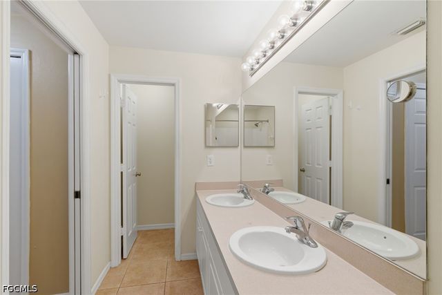 317 SW 25th AVE, Cape Coral, FL 33991