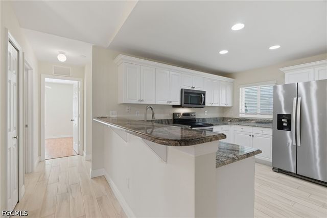317 SW 25th AVE, Cape Coral, FL 33991