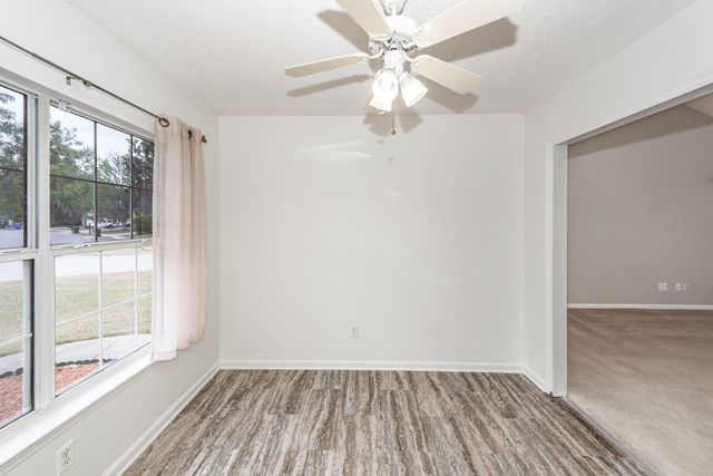 574 Carters Grove Road, Charleston, SC 29414
