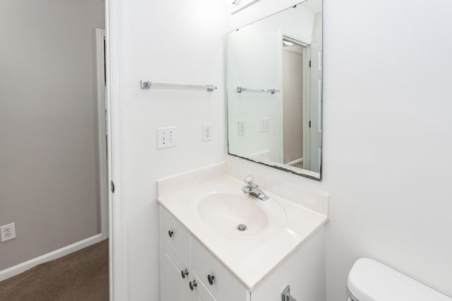 574 Carters Grove Road, Charleston, SC 29414