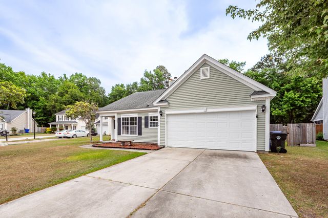574 Carters Grove Road, Charleston, SC 29414