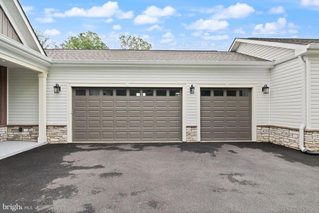 6468 WINDHAM AVE, Alexandria, VA 22315