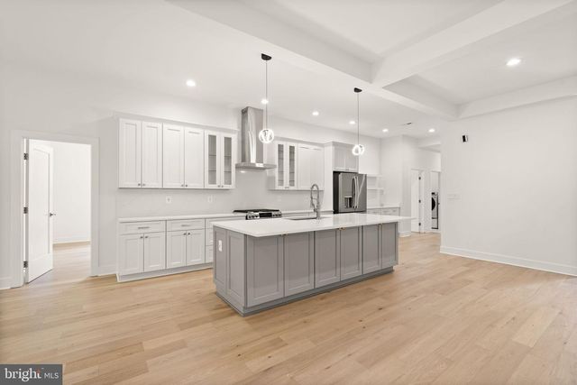 6468 WINDHAM AVE, Alexandria, VA 22315