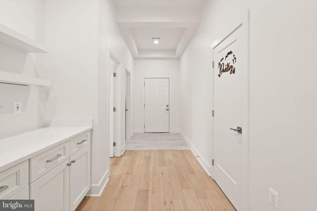 6468 WINDHAM AVE, Alexandria, VA 22315