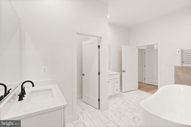 6468 WINDHAM AVE, Alexandria, VA 22315