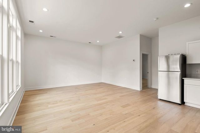 6468 WINDHAM AVE, Alexandria, VA 22315