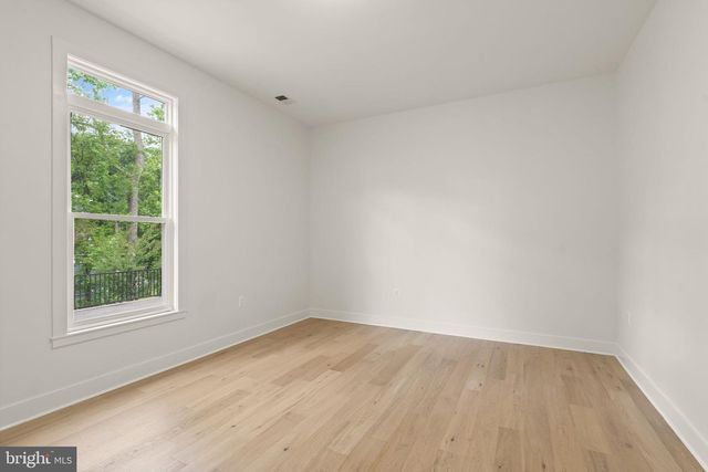 6468 WINDHAM AVE, Alexandria, VA 22315