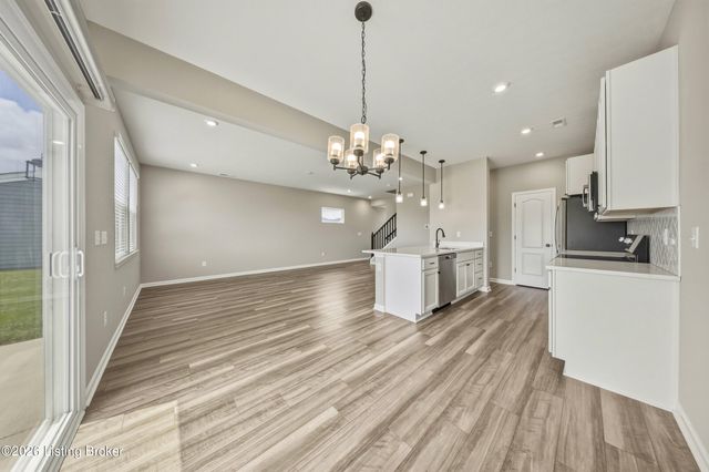 205 Harvest Point Way, Mt Washington, KY 40047
