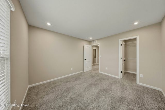 205 Harvest Point Way, Mt Washington, KY 40047