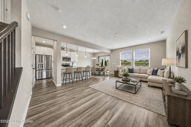 205 Harvest Point Way, Mt Washington, KY 40047