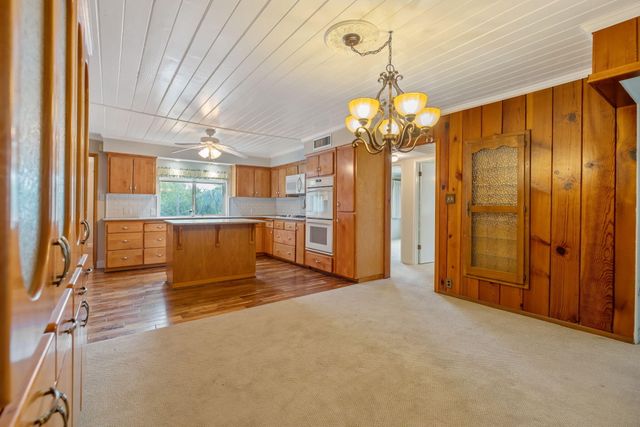 1714 N Blythe Avenue, Fresno, CA 93722