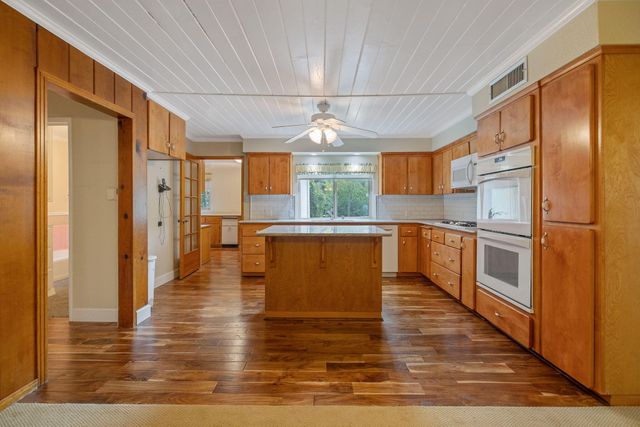 1714 N Blythe Avenue, Fresno, CA 93722