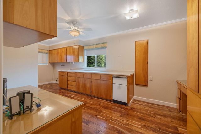 1714 N Blythe Avenue, Fresno, CA 93722