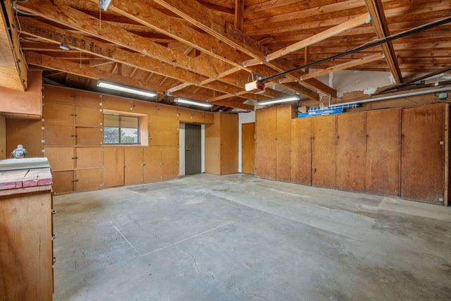 1714 N Blythe Avenue, Fresno, CA 93722