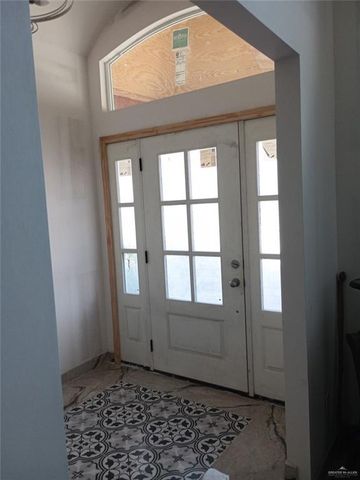 1020 S Georgia Avenue, Mercedes, TX 78570